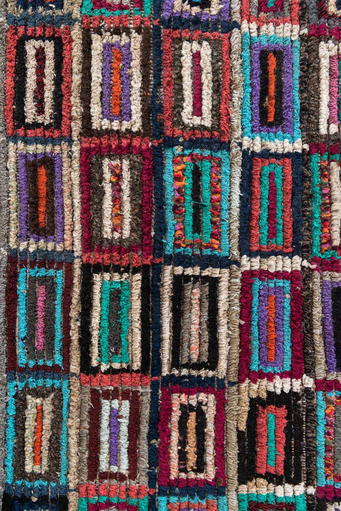 6' x 9' 5 Hand Knotted Moroccan Wool Rug