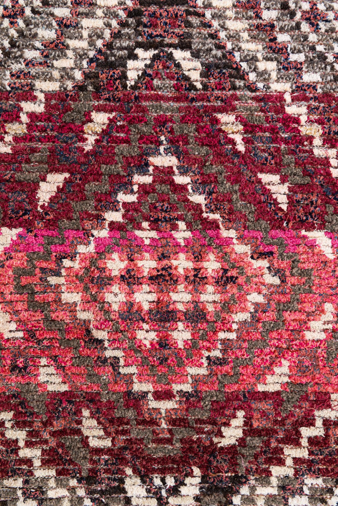 5' x 7' 8 Hand Knotted Moroccan Wool Rug