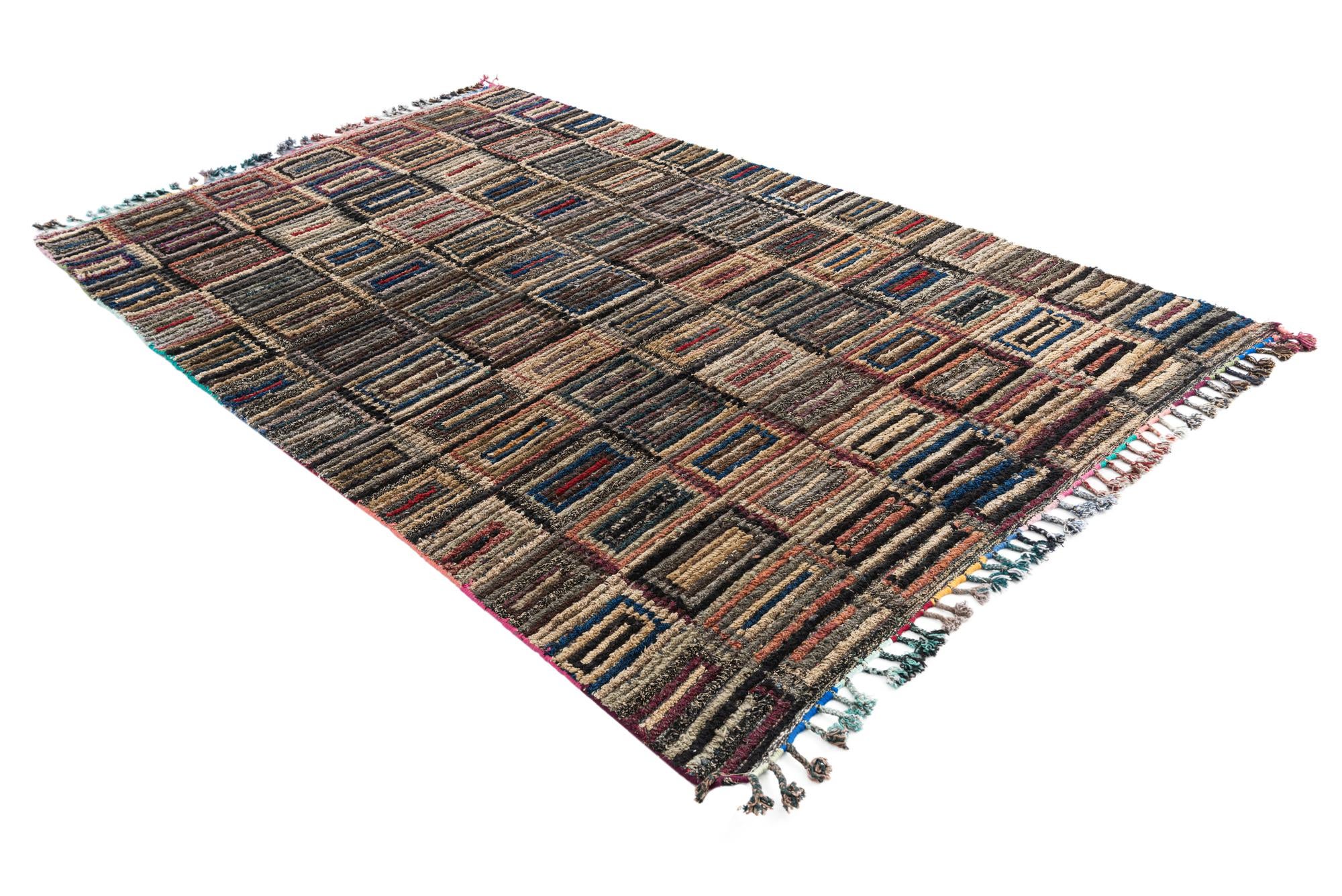 5' 5 x 8' 9 Hand Knotted Moroccan Wool Rug