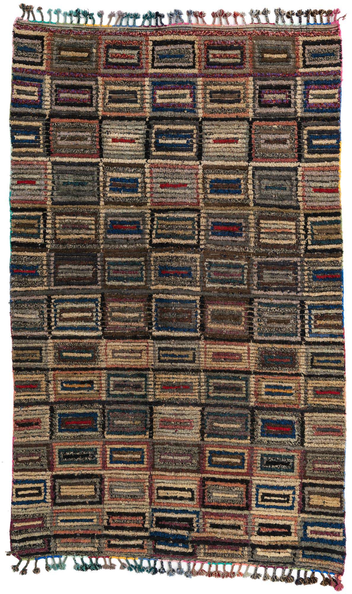 5' 5 x 8' 9 Hand Knotted Moroccan Wool Rug