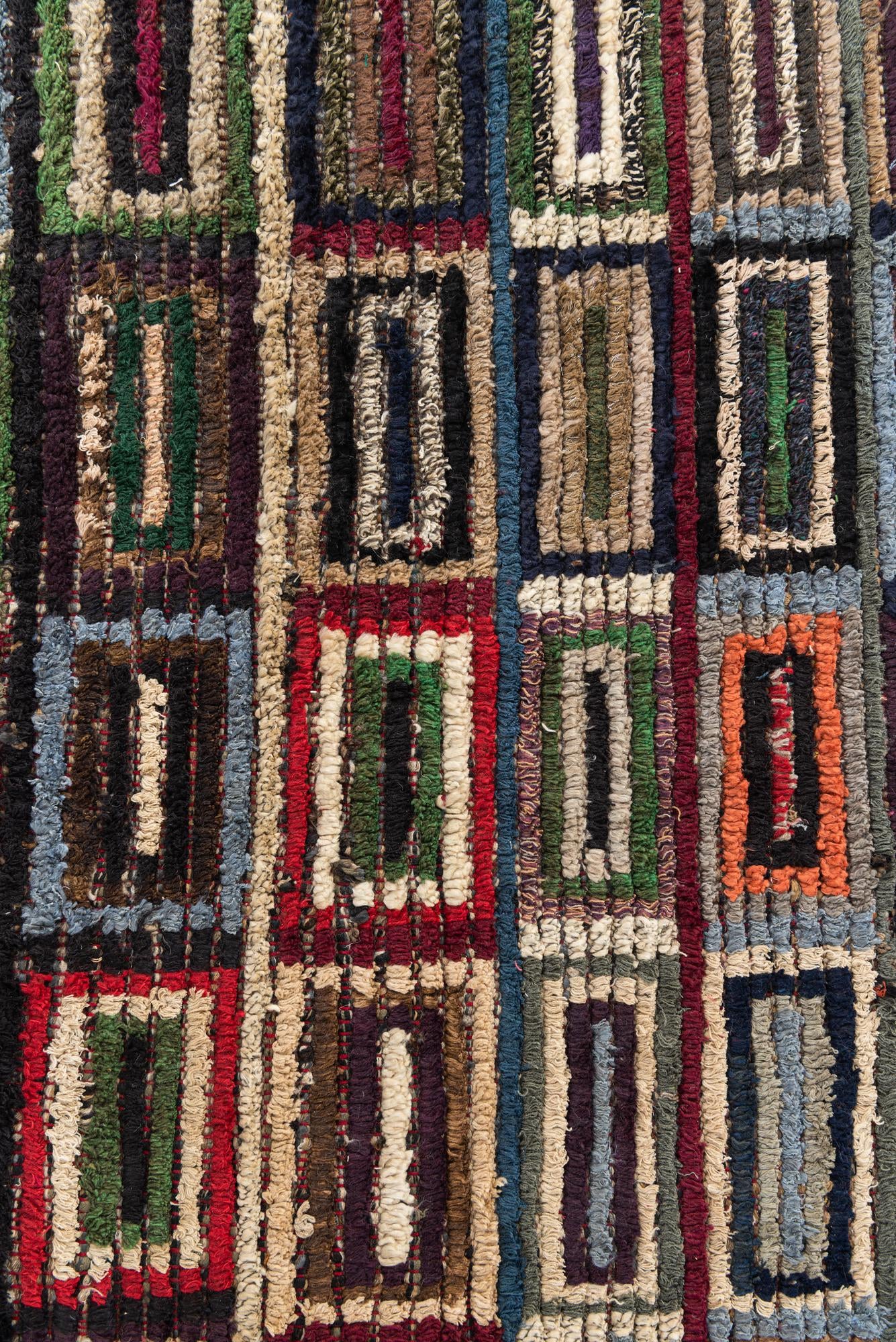 5' x 8' 4 Hand Knotted Moroccan Wool Rug