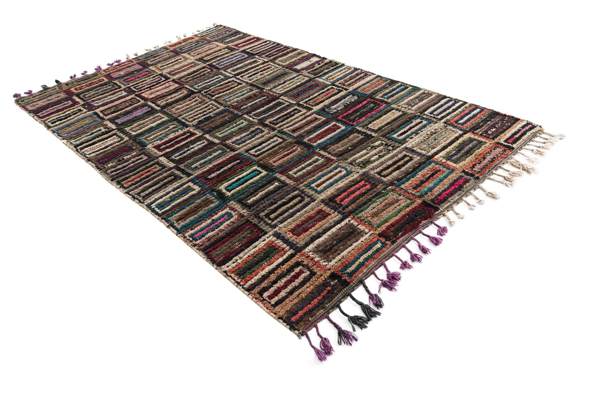 5' 4 x 8' 1 Hand Knotted Moroccan Wool Rug