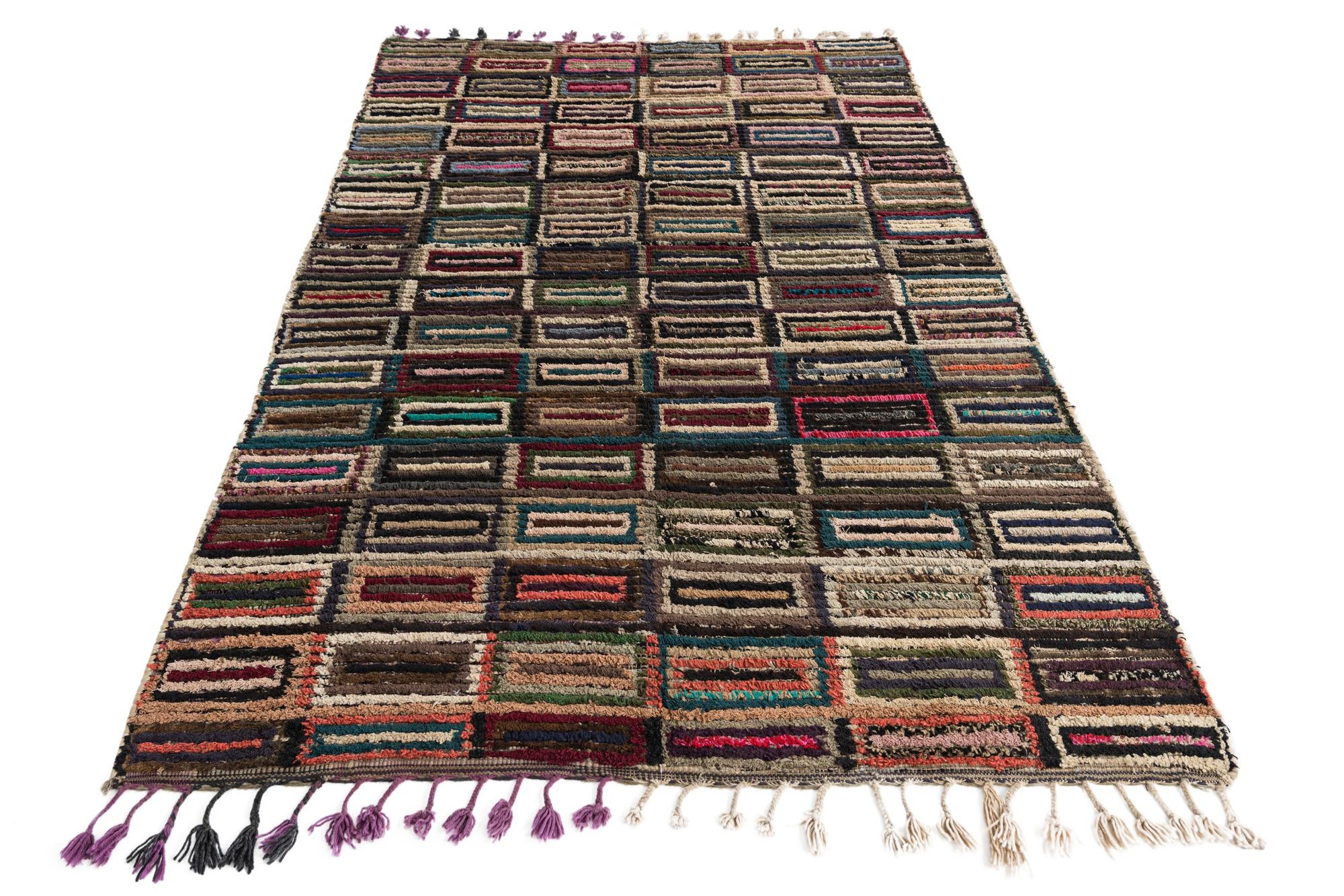 5' 4 x 8' 1 Hand Knotted Moroccan Wool Rug