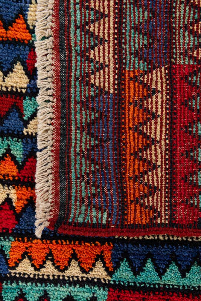 4' 2 x 5' 9 Hand Knotted Moroccan Wool Rug