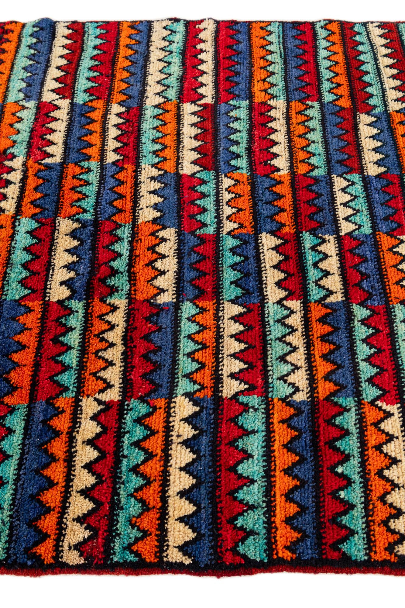4' 2 x 5' 9 Hand Knotted Moroccan Wool Rug