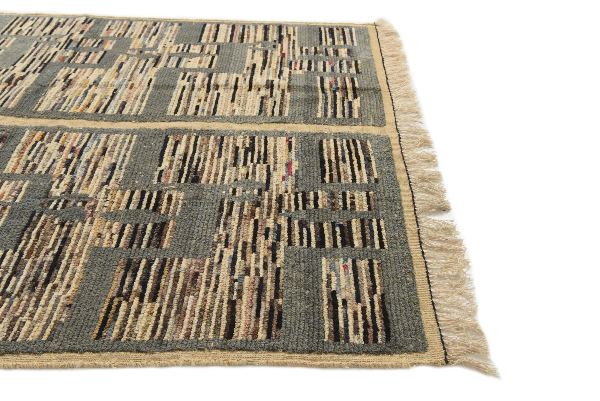 5' 8 x 10' Hand Knotted Moroccan Wool Rug
