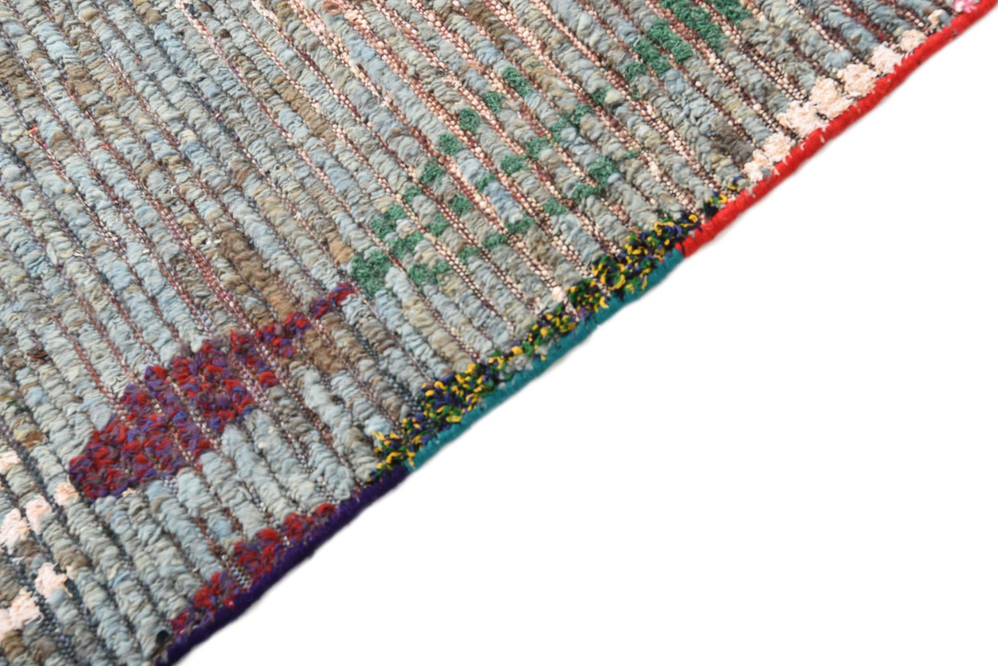 5' x 8' Hand Knotted Moroccan Wool Rug