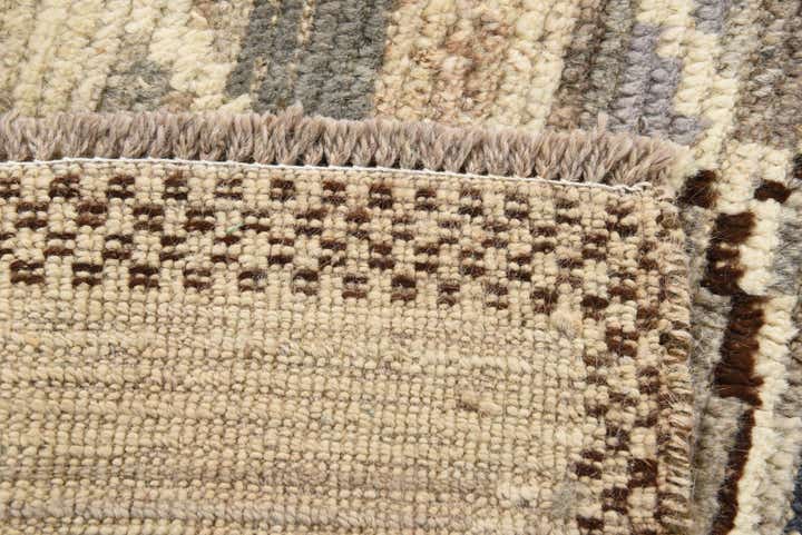 5' 10 x 9' 2 Hand Knotted Moroccan Wool Rug