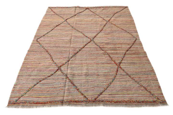 5' 9 x 7' 6 Hand Knotted Moroccan Wool Rug