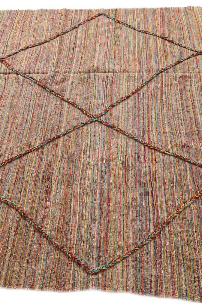 5' 9 x 7' 6 Hand Knotted Moroccan Wool Rug