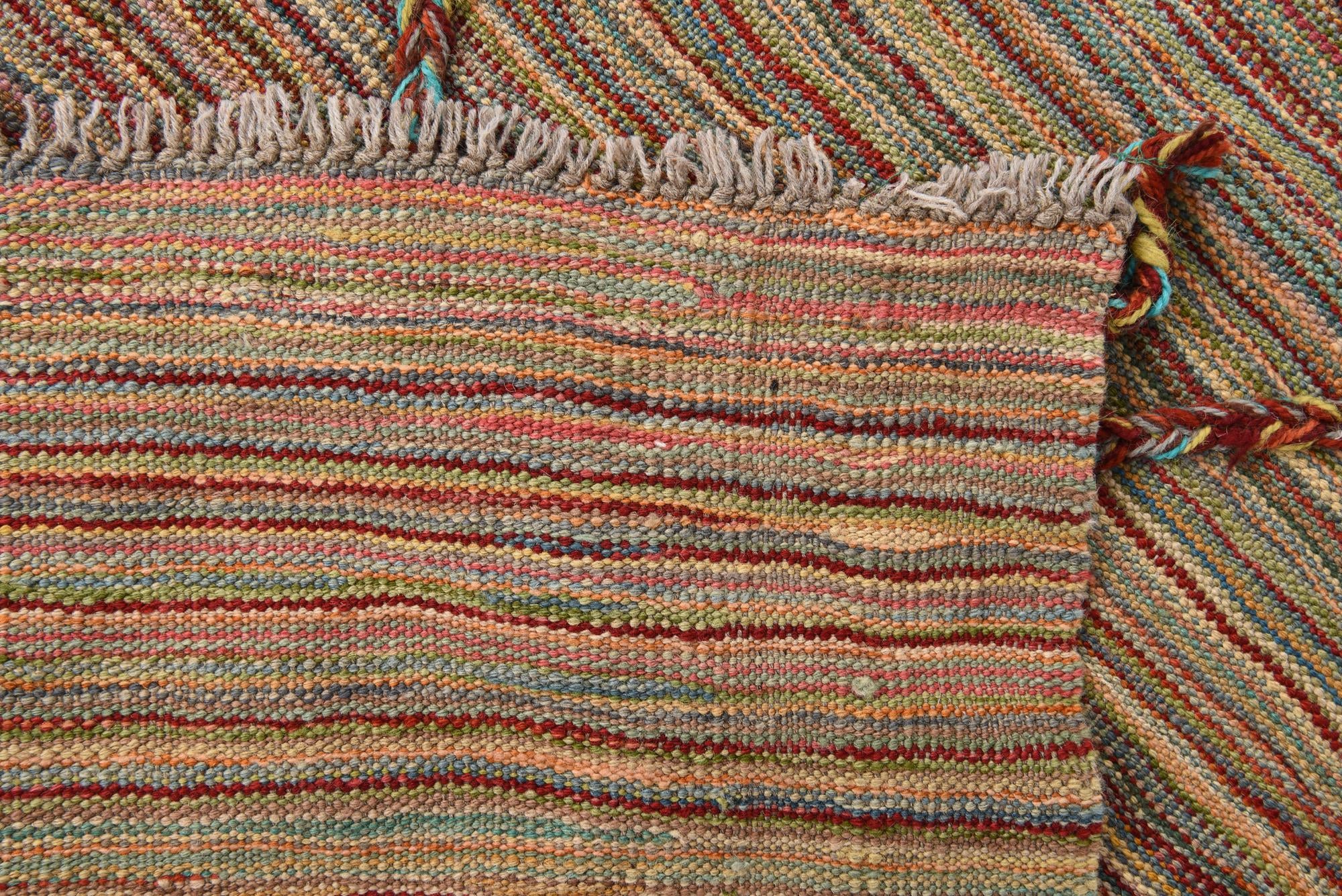 5' 4 x 7' 7 Hand Knotted Moroccan Wool Rug