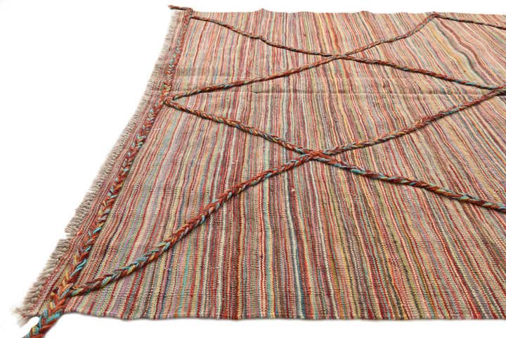 4' 9 x 6' 3 Hand Knotted Moroccan Wool Rug