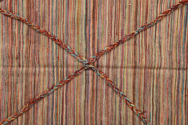 4' 9 x 6' 3 Hand Knotted Moroccan Wool Rug