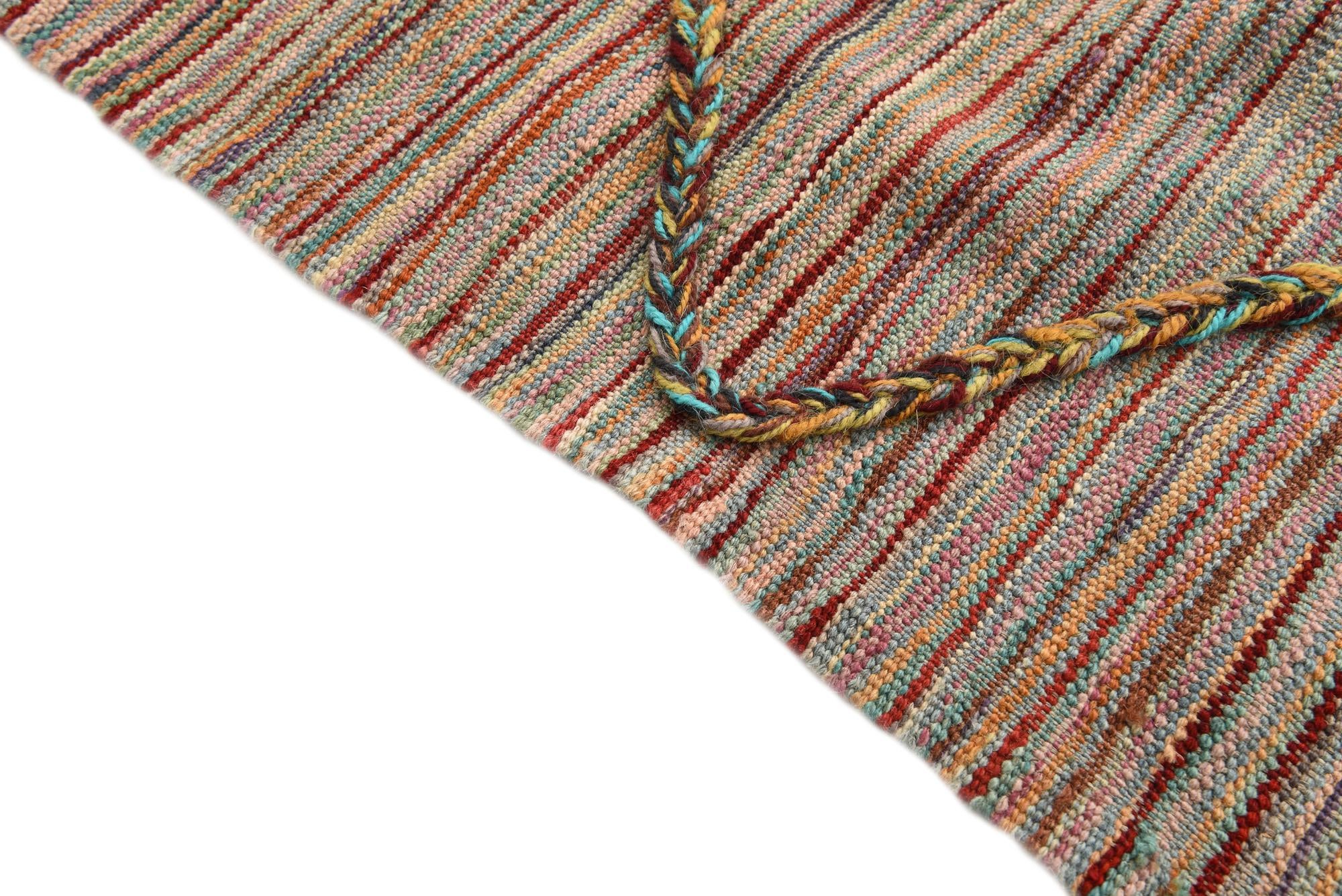 4' 9 x 6' 3 Hand Knotted Moroccan Wool Rug