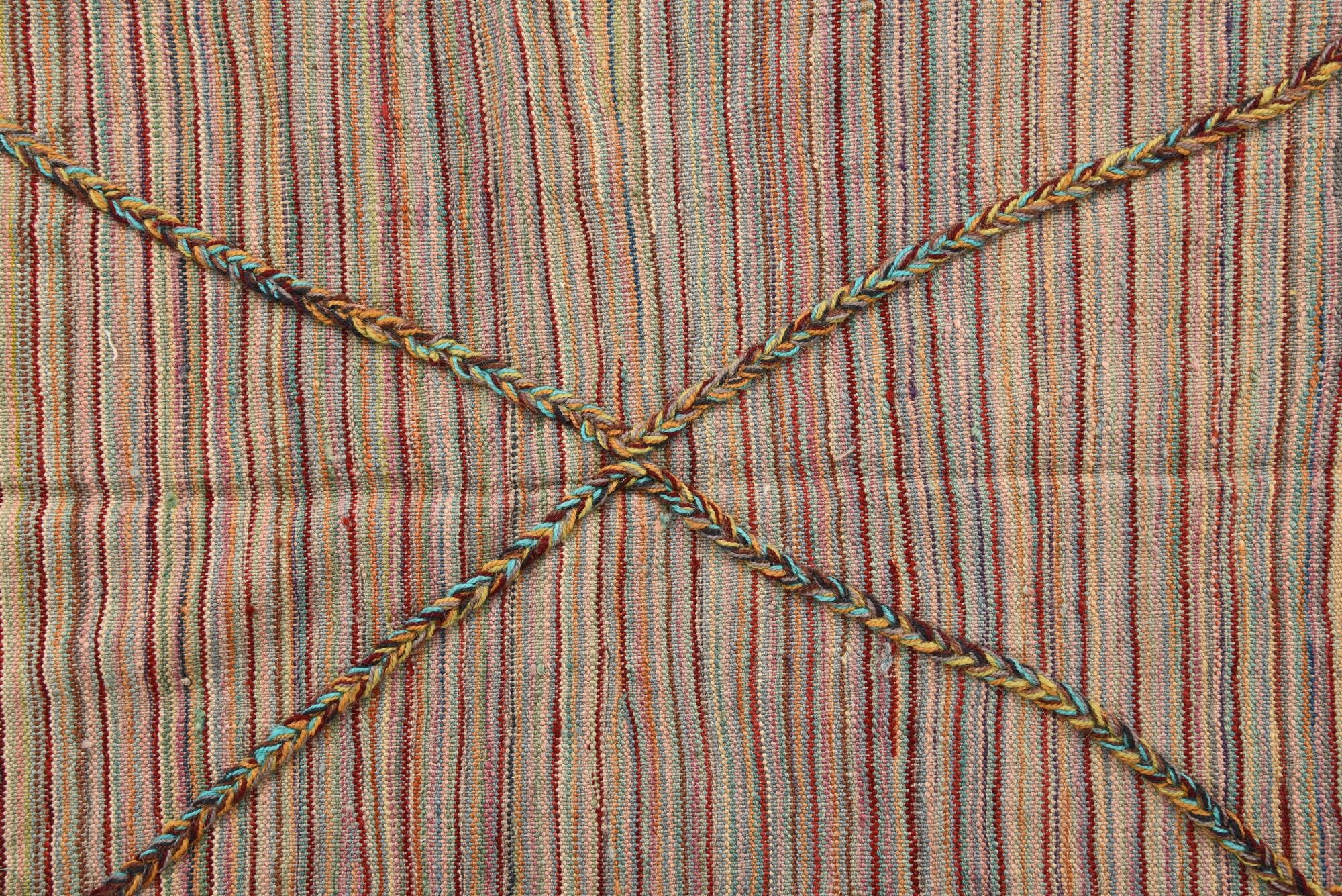 4' 9 x 6' 3 Hand Knotted Moroccan Wool Rug