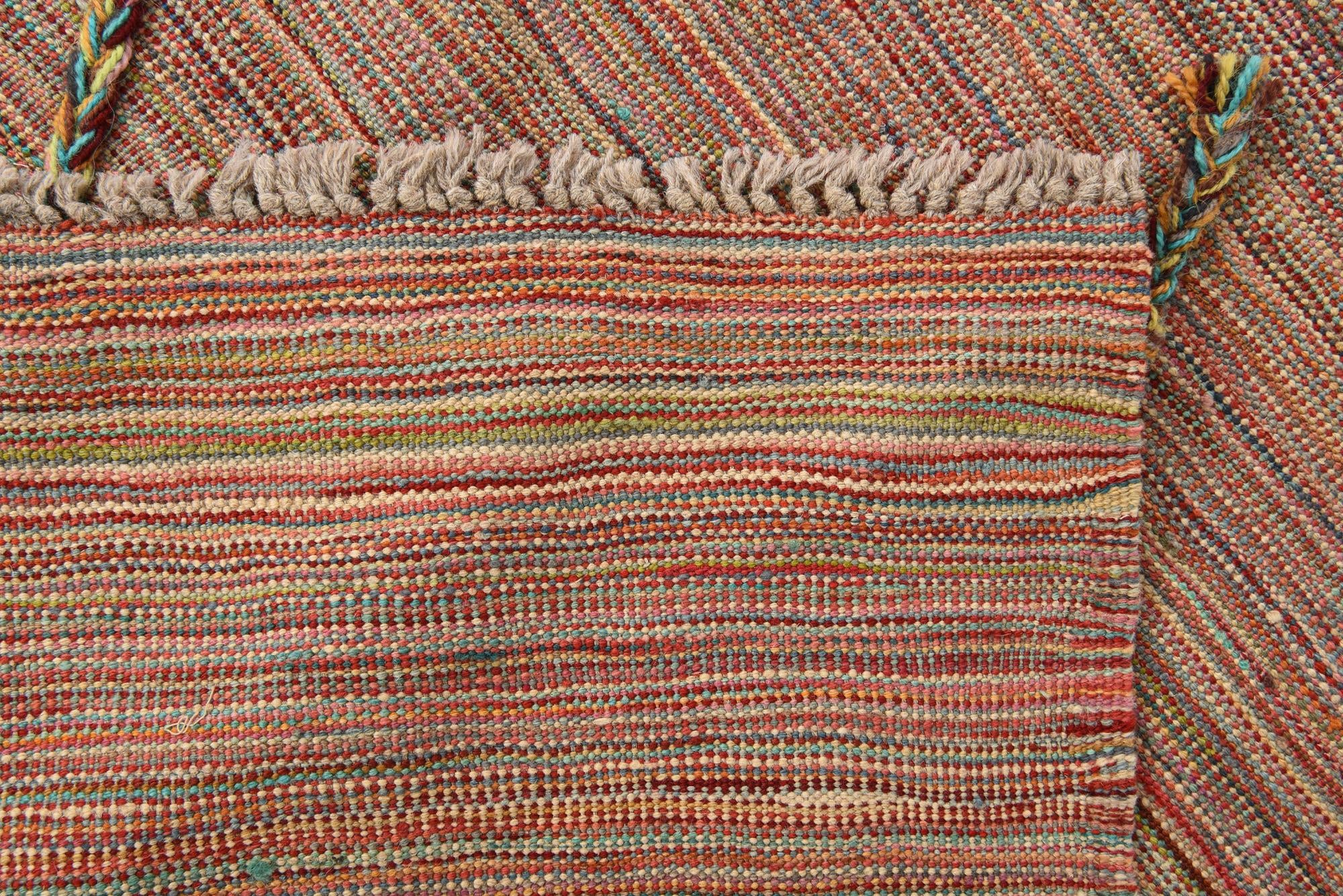 5' 5 x 7' 11 Hand Knotted Moroccan Wool Rug