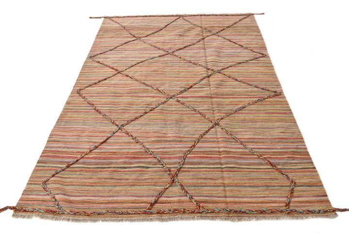 5' 7 x 8' Hand Knotted Moroccan Wool Rug
