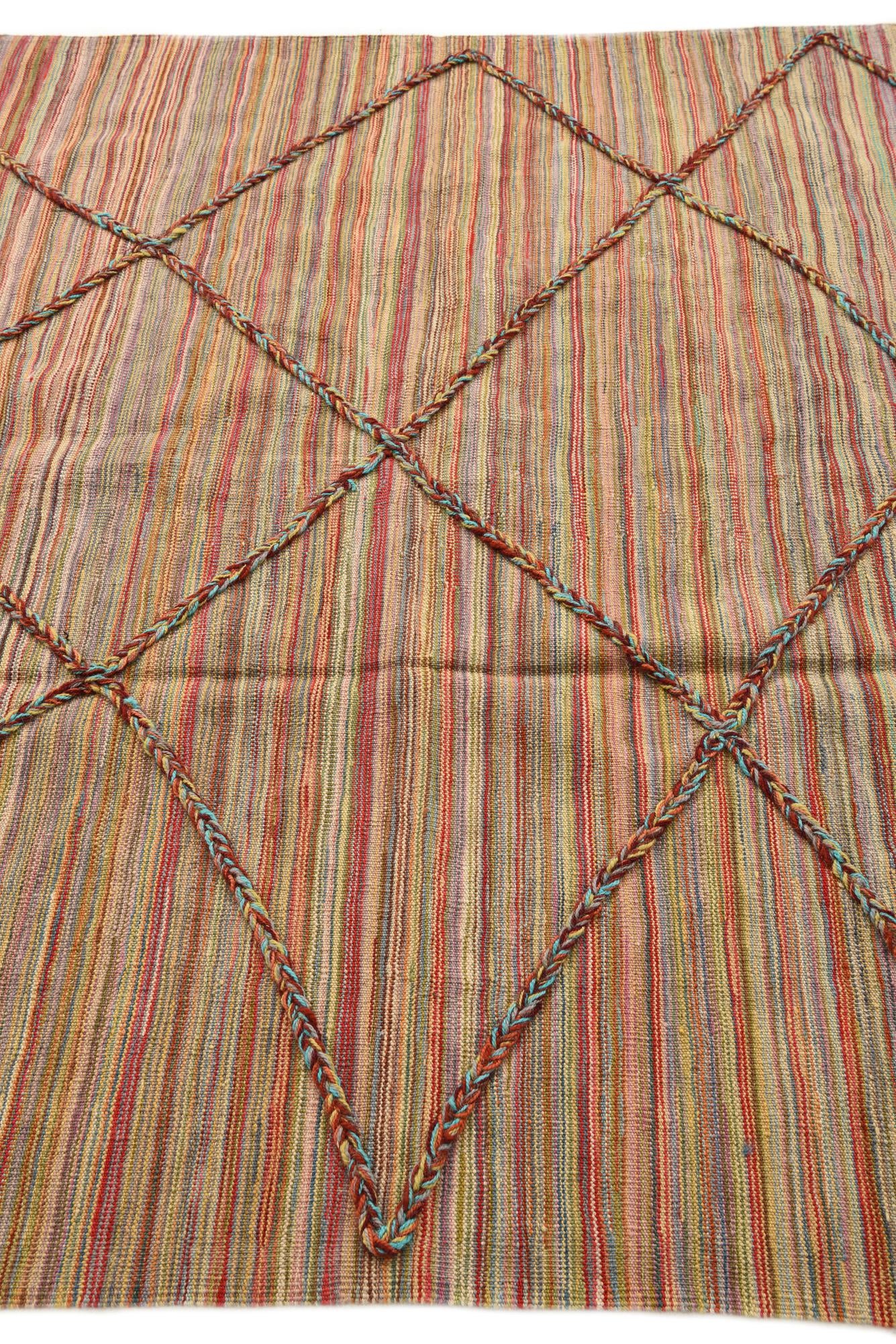5' 7 x 8' Hand Knotted Moroccan Wool Rug