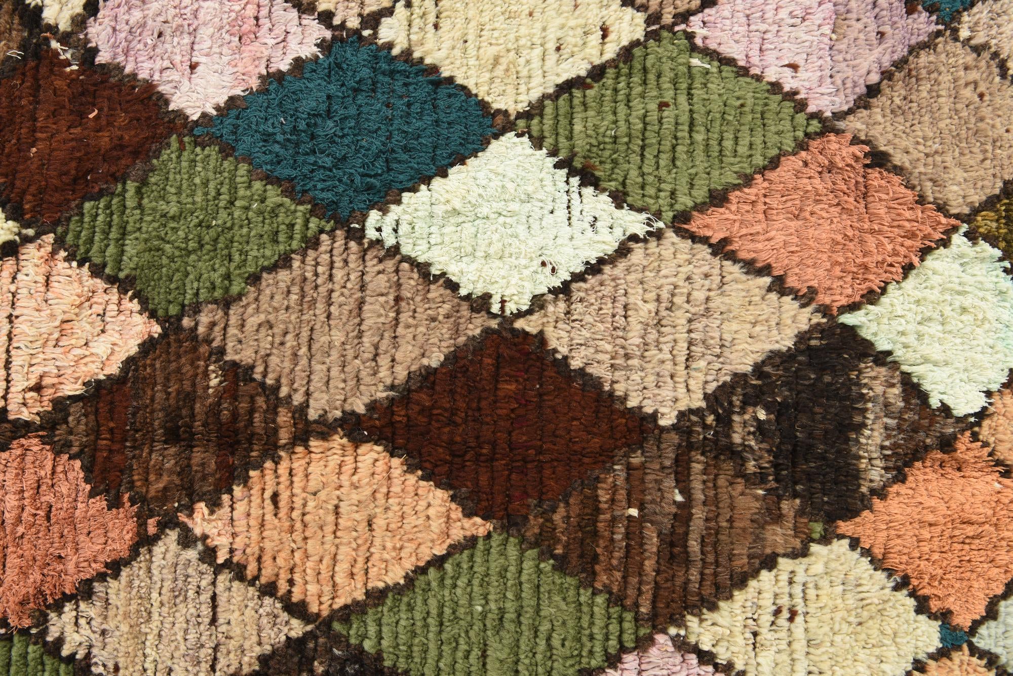 5' 8 x 8' 4 Hand Knotted Moroccan Wool Rug