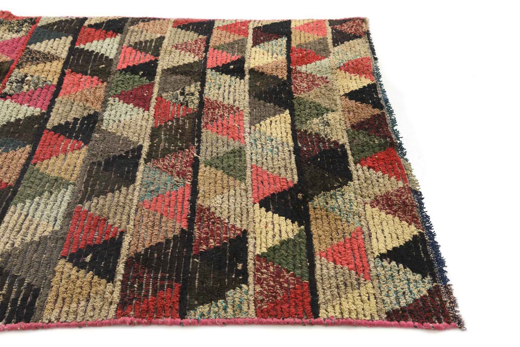 5' 4 x 7' 8 Hand Knotted Moroccan Wool Rug
