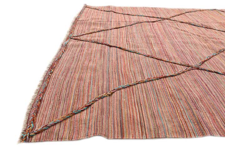 5' 3 x 8' Hand Knotted Moroccan Wool Rug