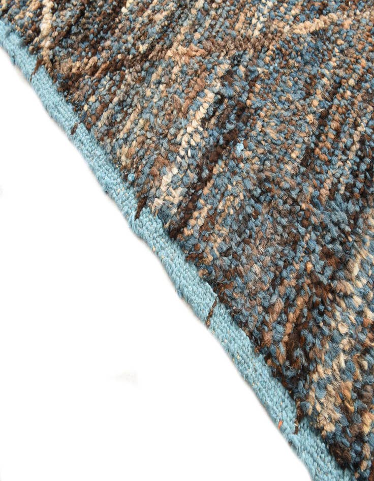 Detail image of 6' x 9' 2 Hand Knotted Moroccan Wool Rug