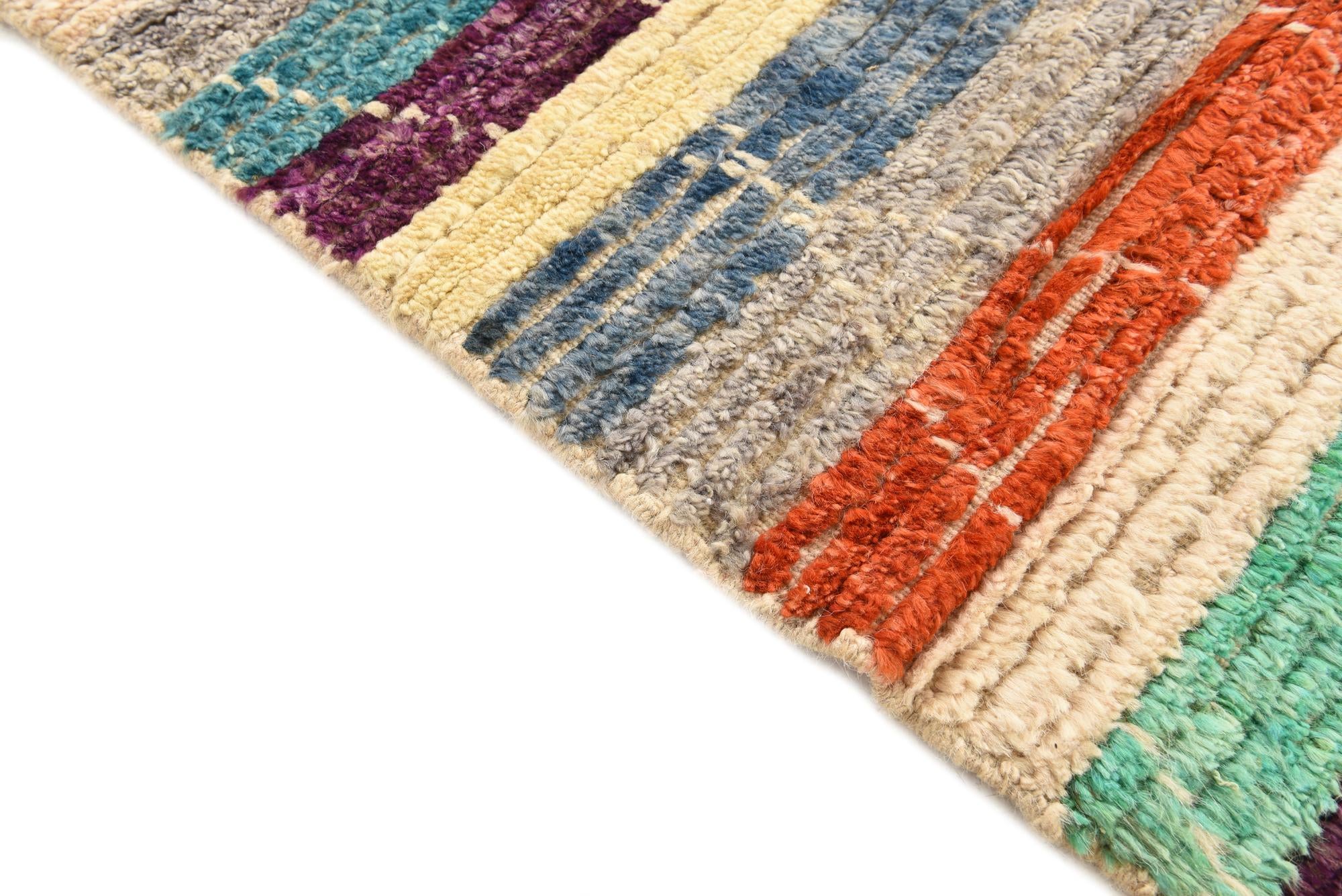 5' 7 x 8' 2 Hand Knotted Moroccan Wool Rug