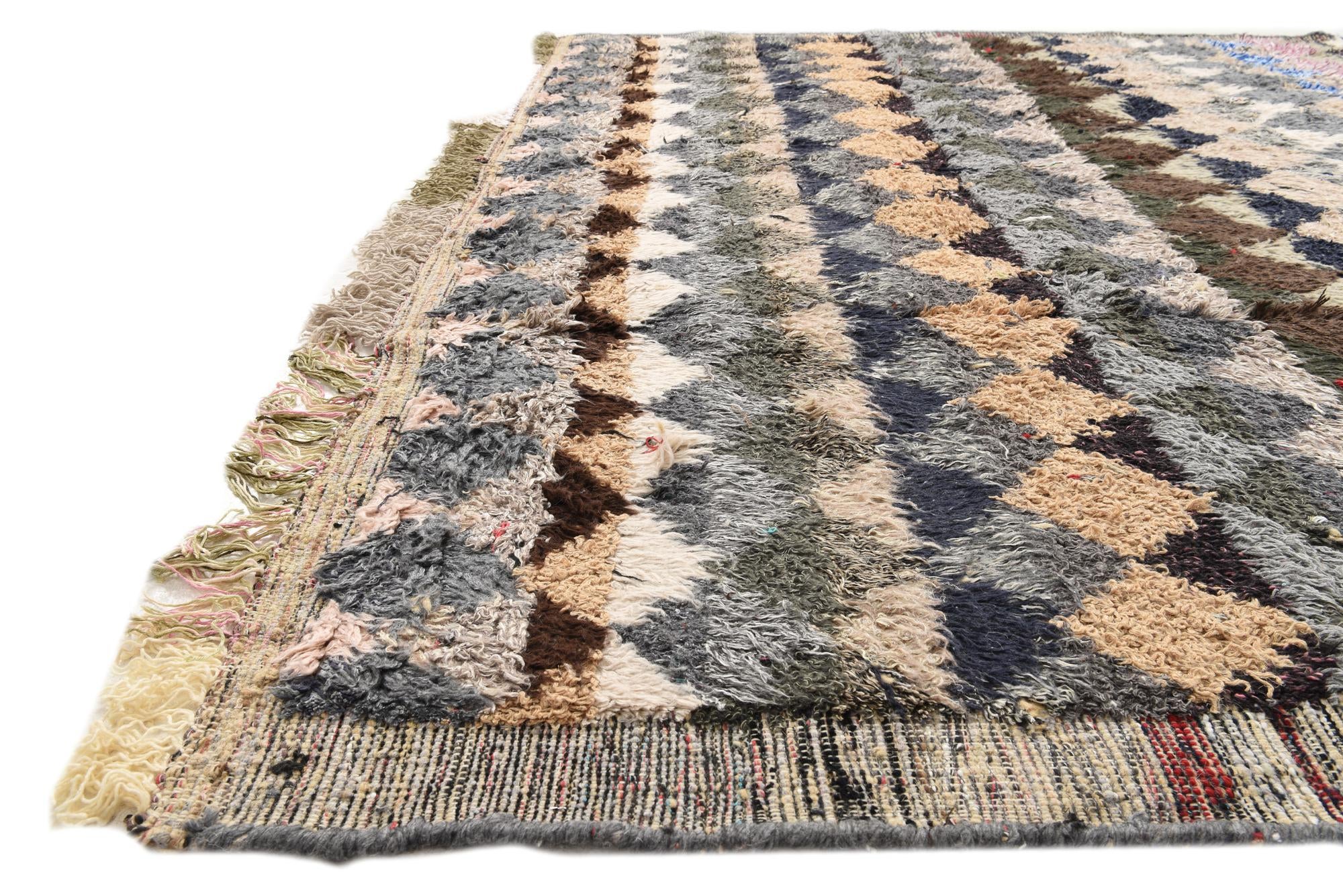8' 2 x 10' 5 Hand Knotted Moroccan Wool Rug