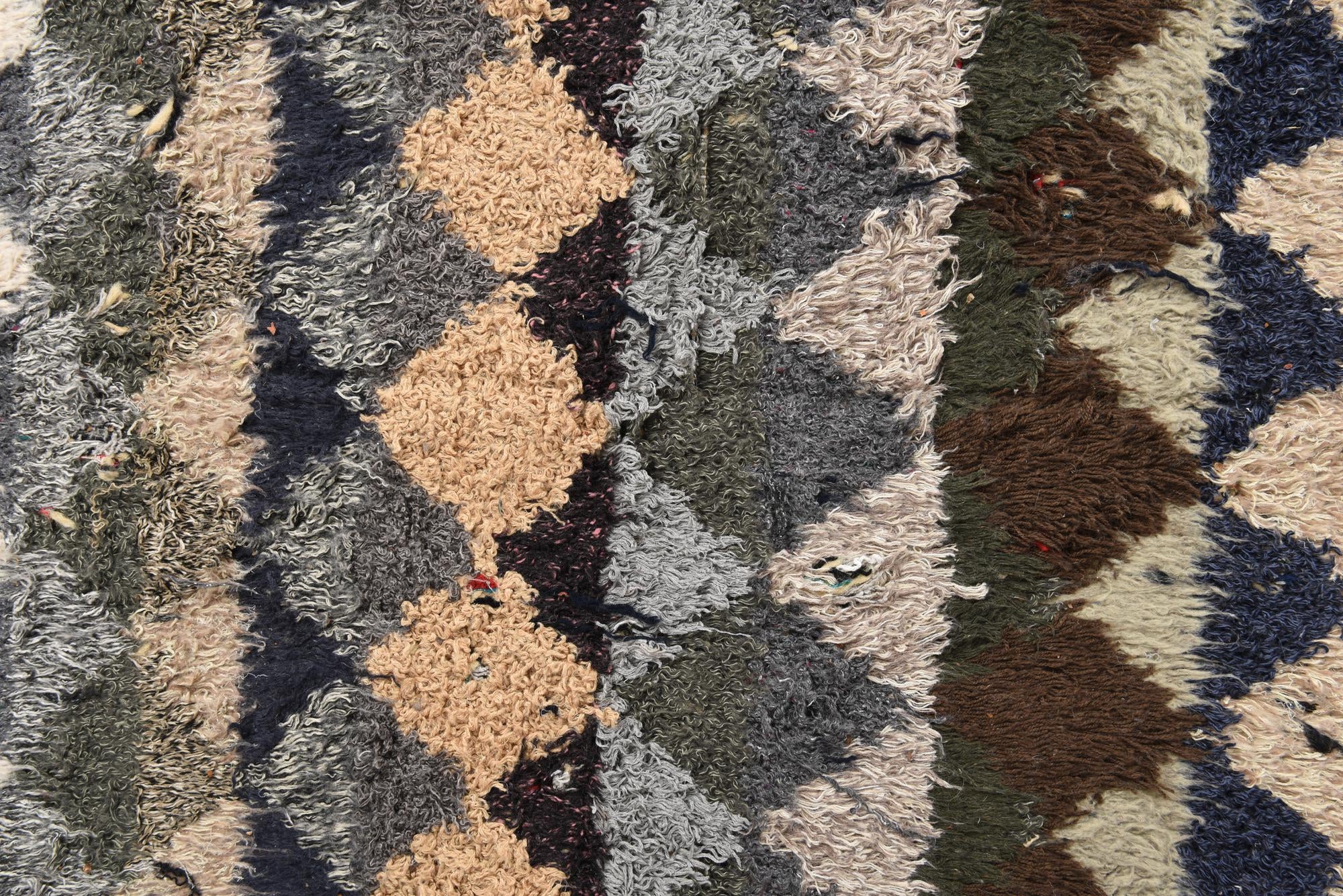 8' 2 x 10' 5 Hand Knotted Moroccan Wool Rug