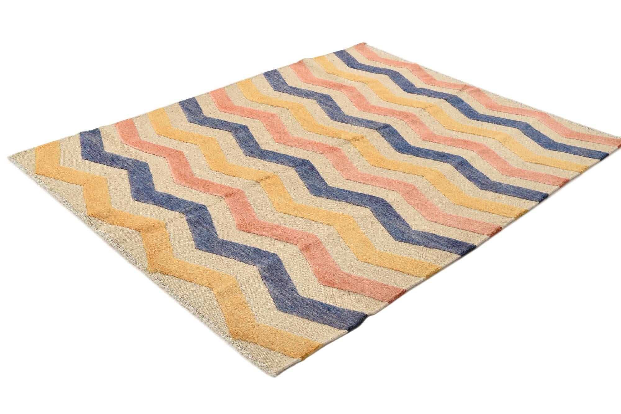 5' 1 x 7' Hand Knotted Moroccan Wool Rug