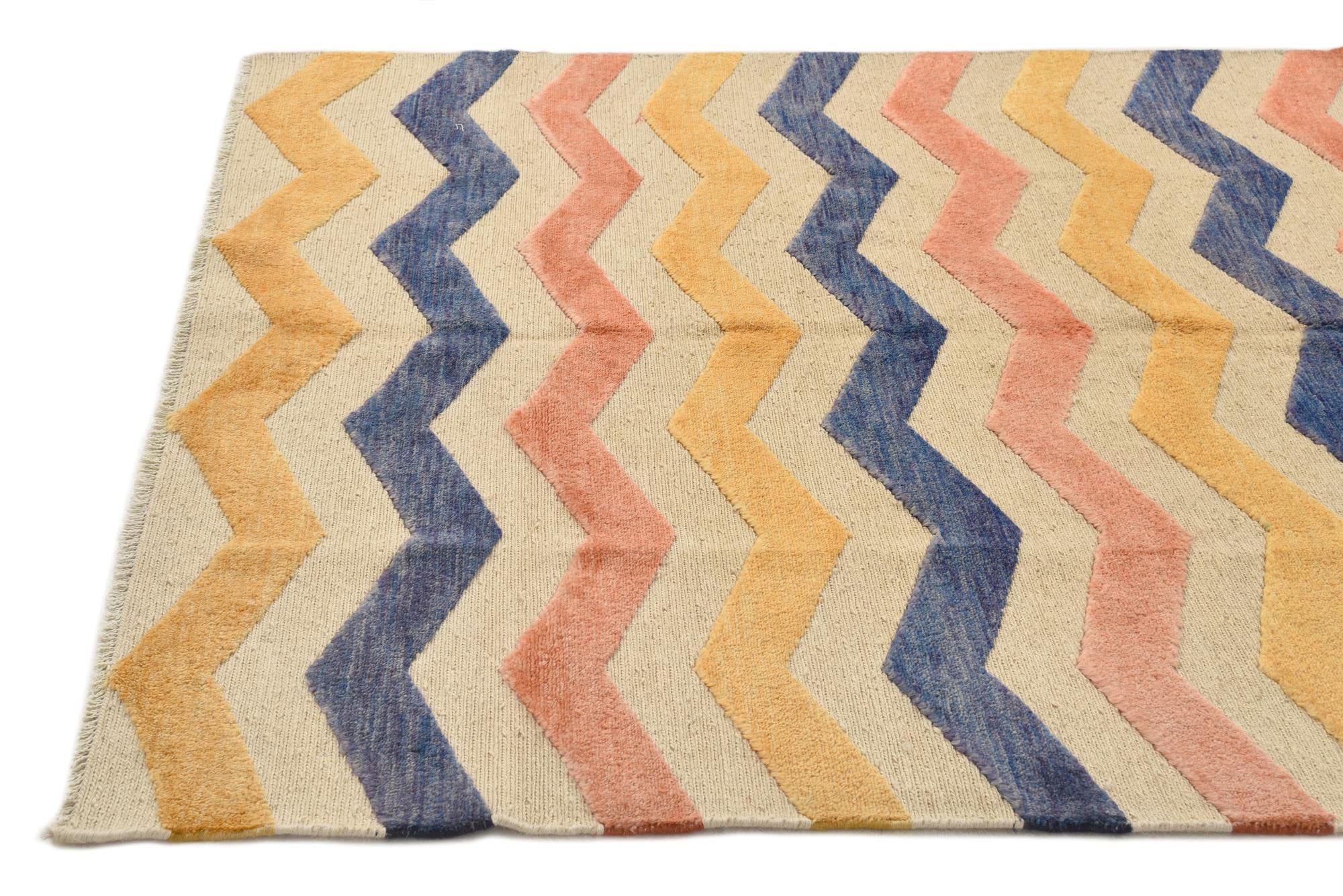 5' 1 x 7' Hand Knotted Moroccan Wool Rug