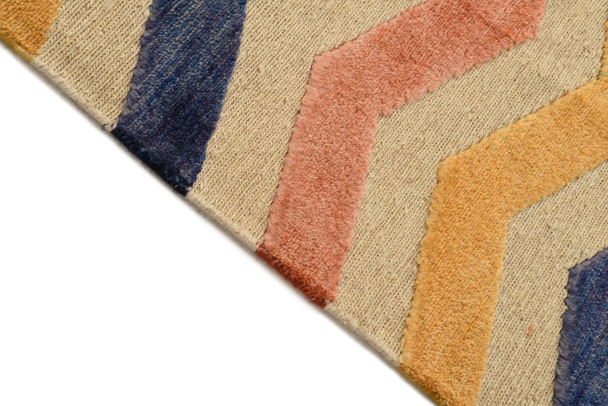 5' 1 x 7' Hand Knotted Moroccan Wool Rug