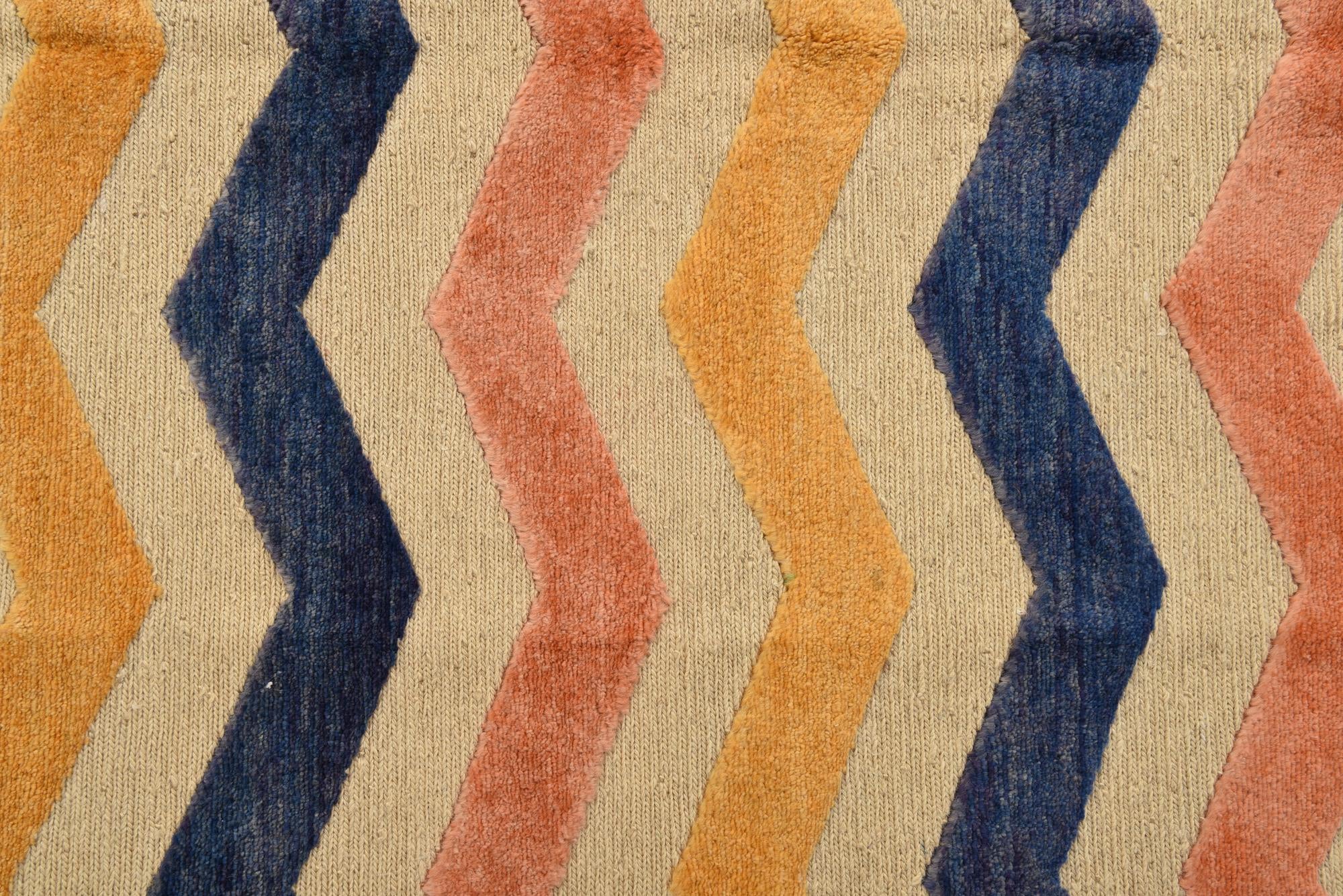 5' 1 x 7' Hand Knotted Moroccan Wool Rug