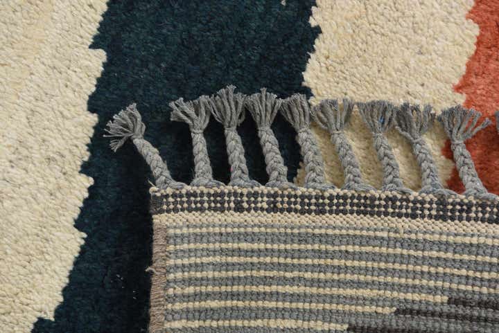 4' 2 x 6' 5 Hand Knotted Moroccan Wool Rug