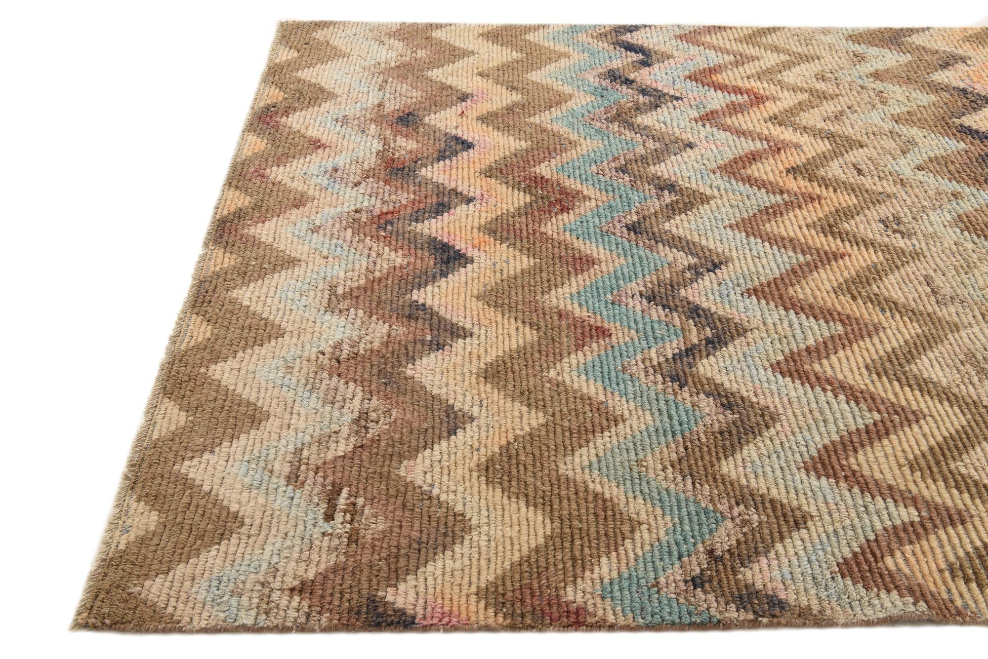 5' 10 x 9' 10 Hand Knotted Moroccan Wool Rug