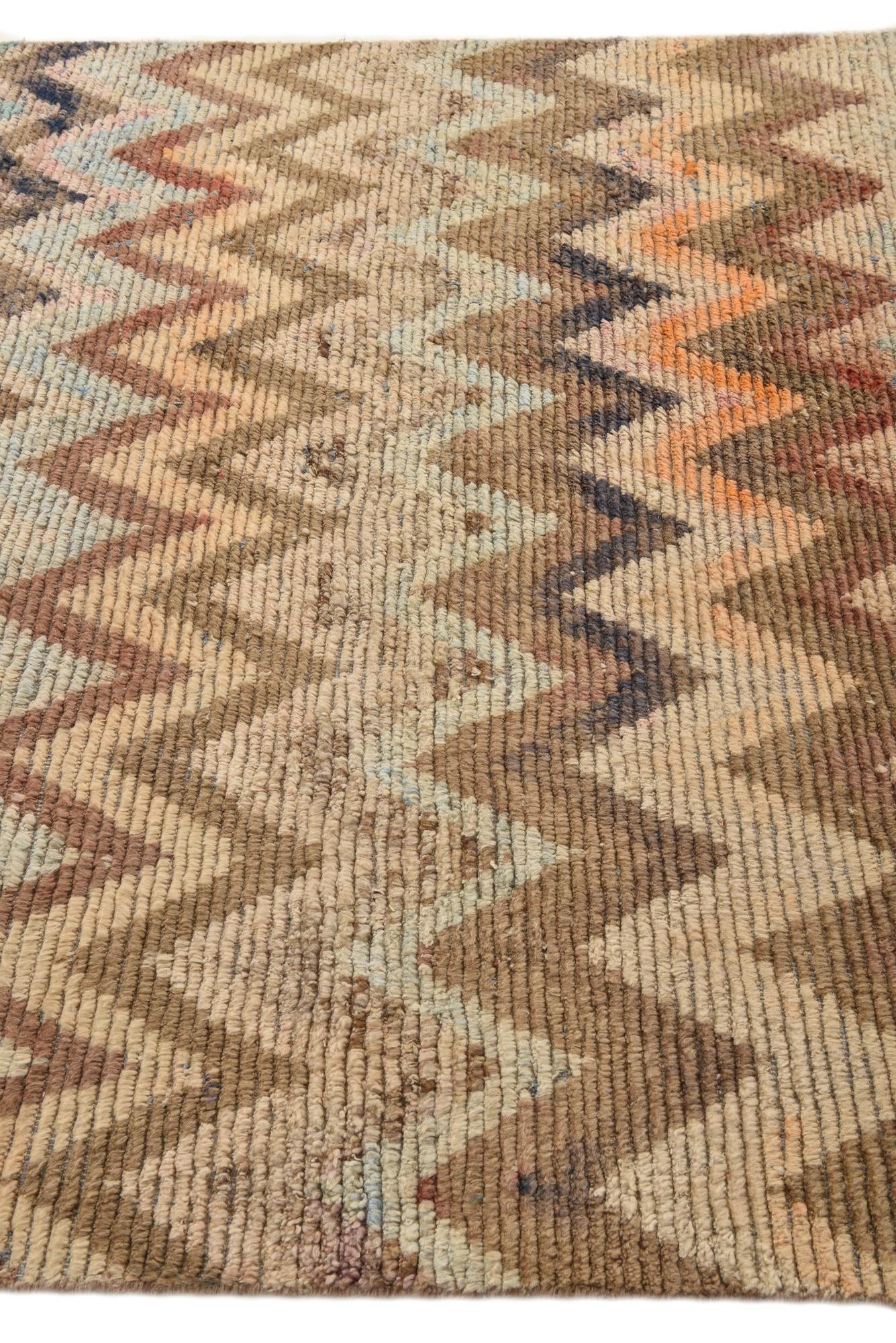 5' 10 x 9' 10 Hand Knotted Moroccan Wool Rug