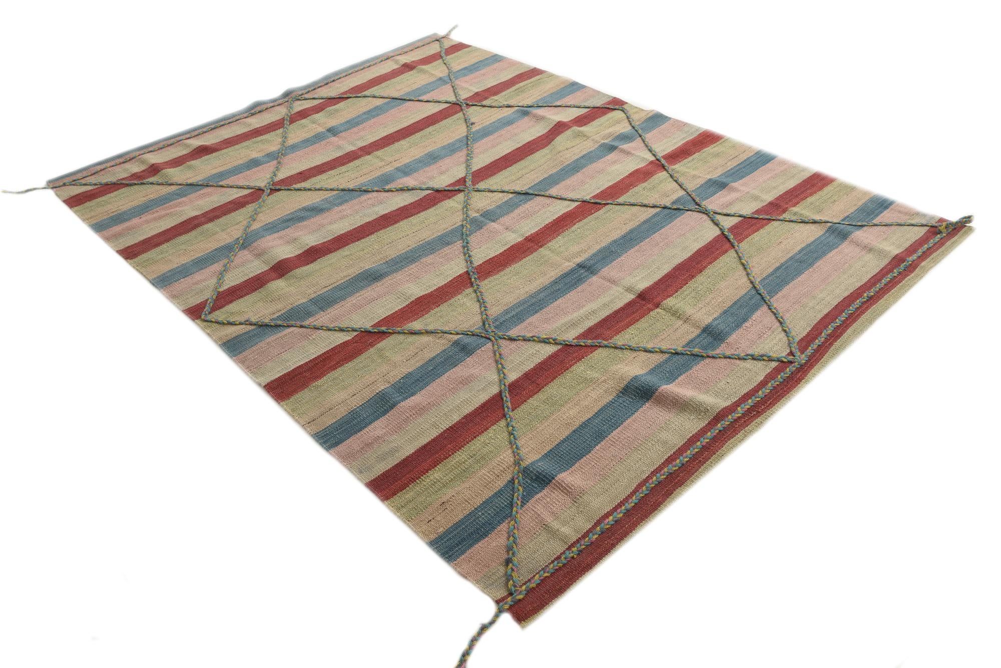 5' 7 x 7' 6 Hand Knotted Moroccan Wool Rug