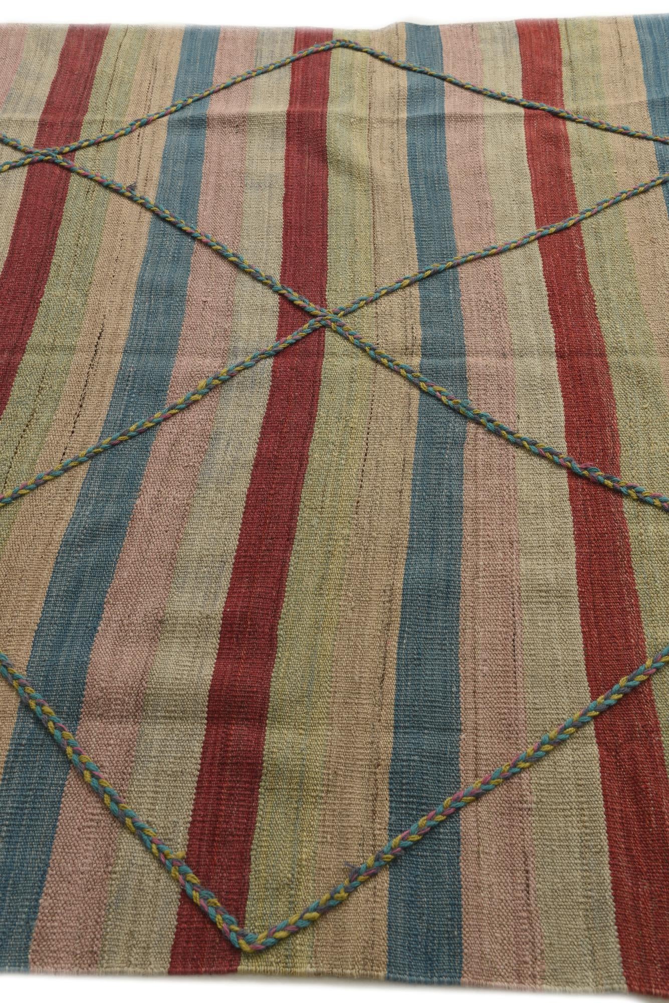 5' 7 x 7' 6 Hand Knotted Moroccan Wool Rug