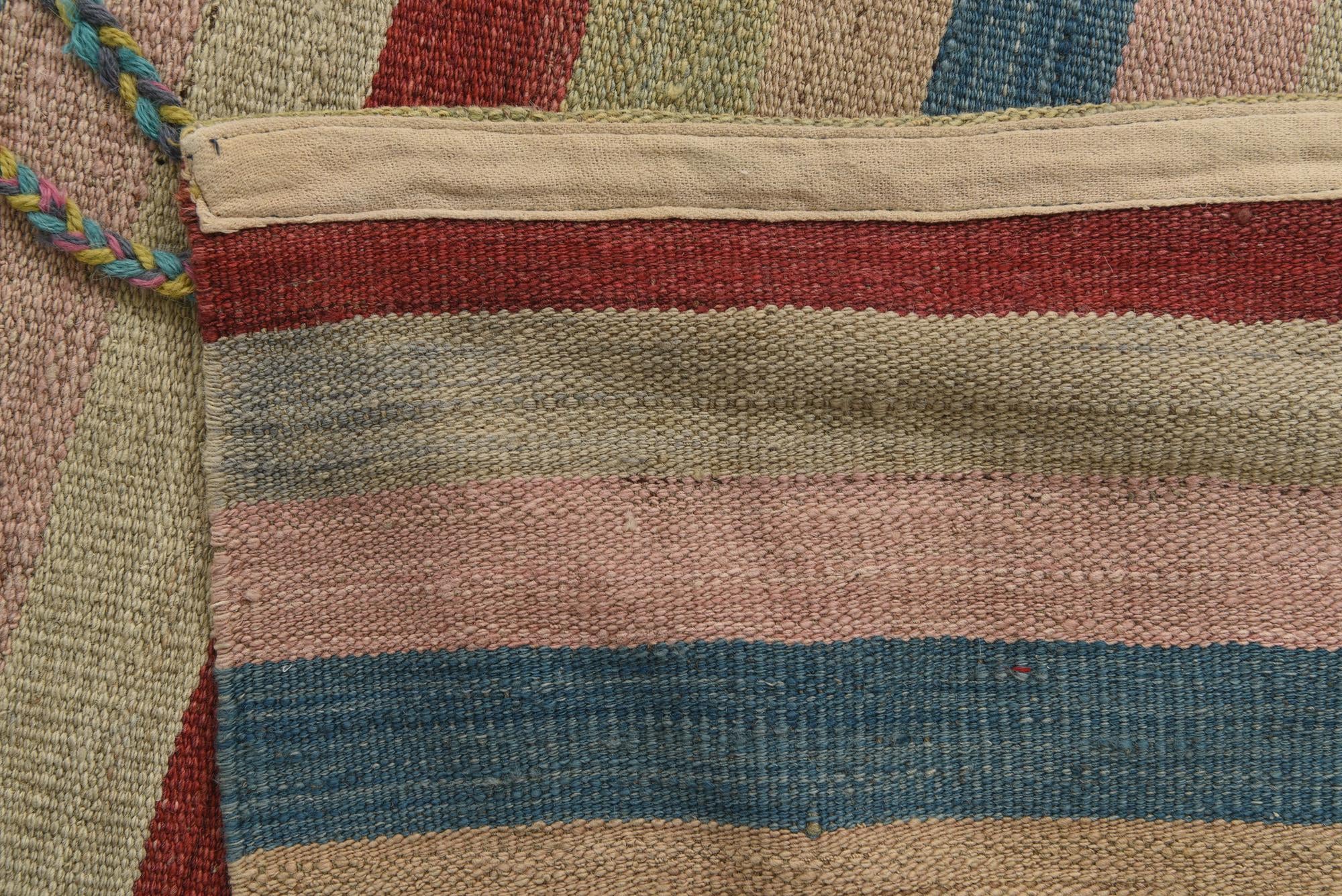 5' 7 x 7' 6 Hand Knotted Moroccan Wool Rug