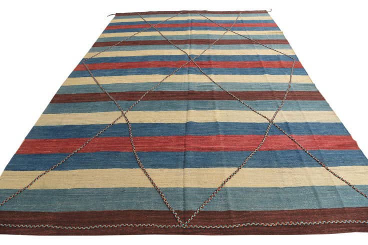 Detail image of 8' 9 x 13' 1 Hand Woven Moroccan Wool Rug