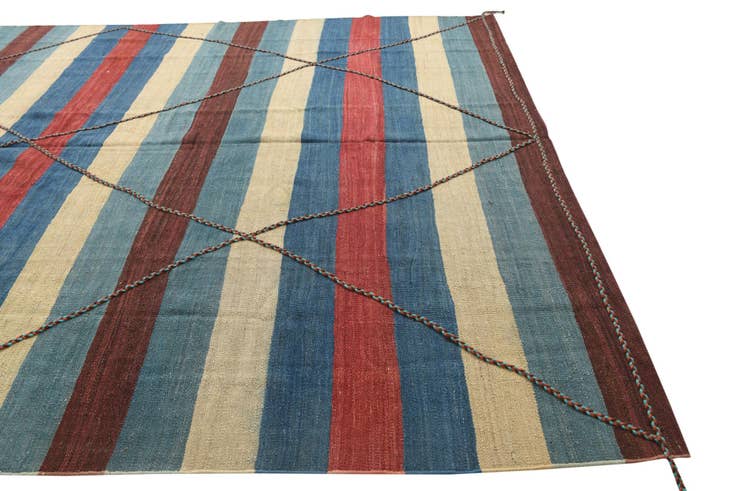 Detail image of 8' 9 x 13' 1 Hand Woven Moroccan Wool Rug