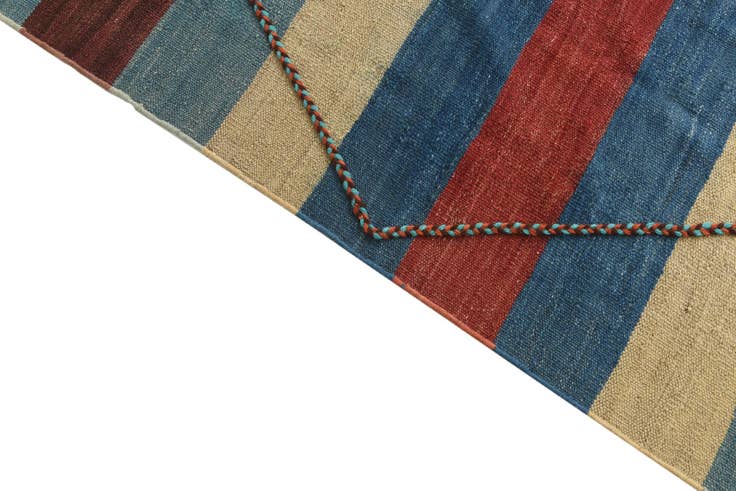 Detail image of 8' 9 x 13' 1 Hand Woven Moroccan Wool Rug