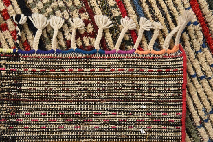 Detail image of 7' 6 x 10' 8 Hand Knotted Moroccan Wool Rug