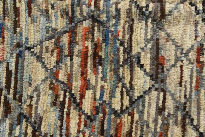 6' 1 x 9' 2 Hand Knotted Moroccan Wool Rug