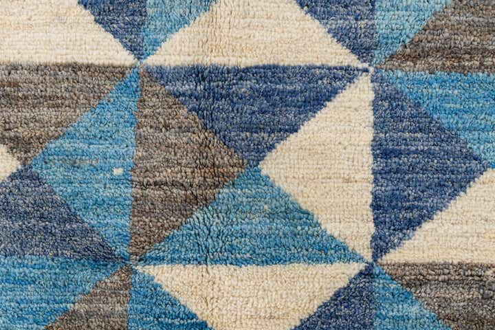 6' 5 x 10' 2 Hand Knotted Moroccan Wool Rug