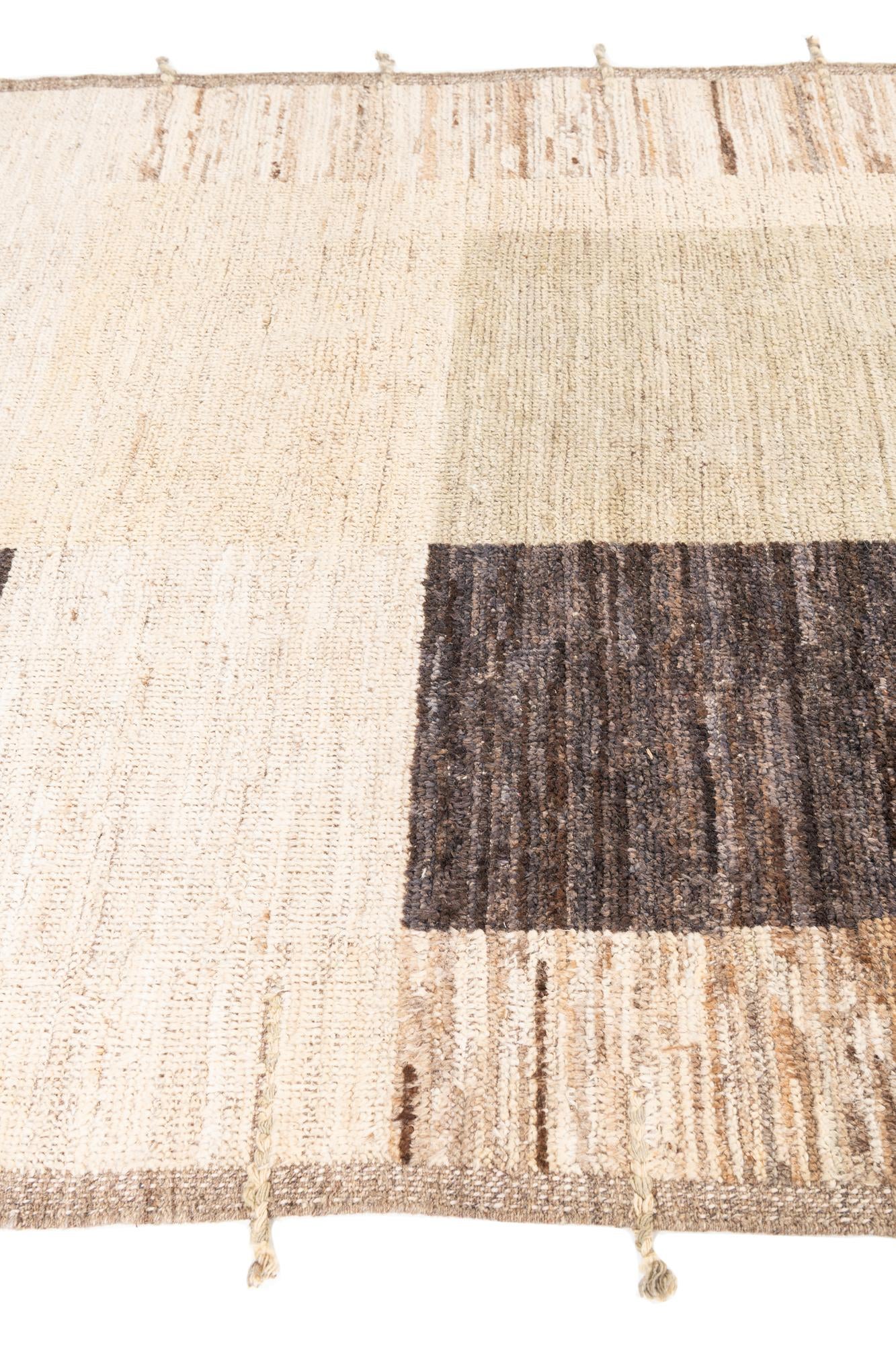 5' 2 x 7' Hand Knotted Moroccan Wool Rug