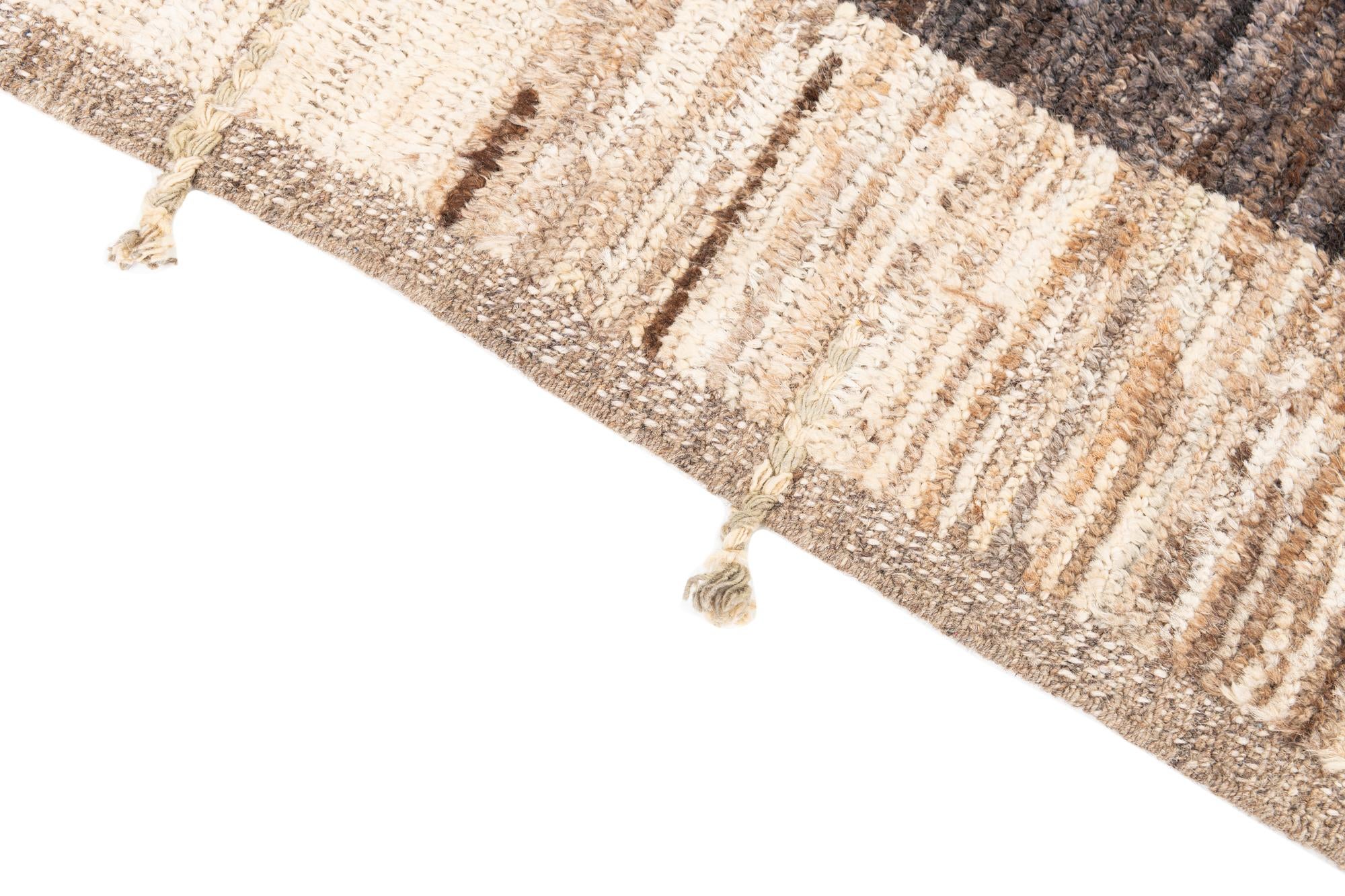 5' 2 x 7' Hand Knotted Moroccan Wool Rug