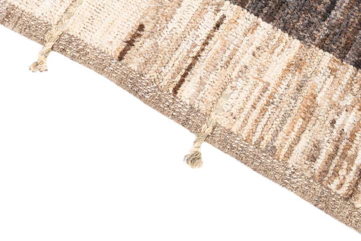 5' 2 x 7' Hand Knotted Moroccan Wool Rug