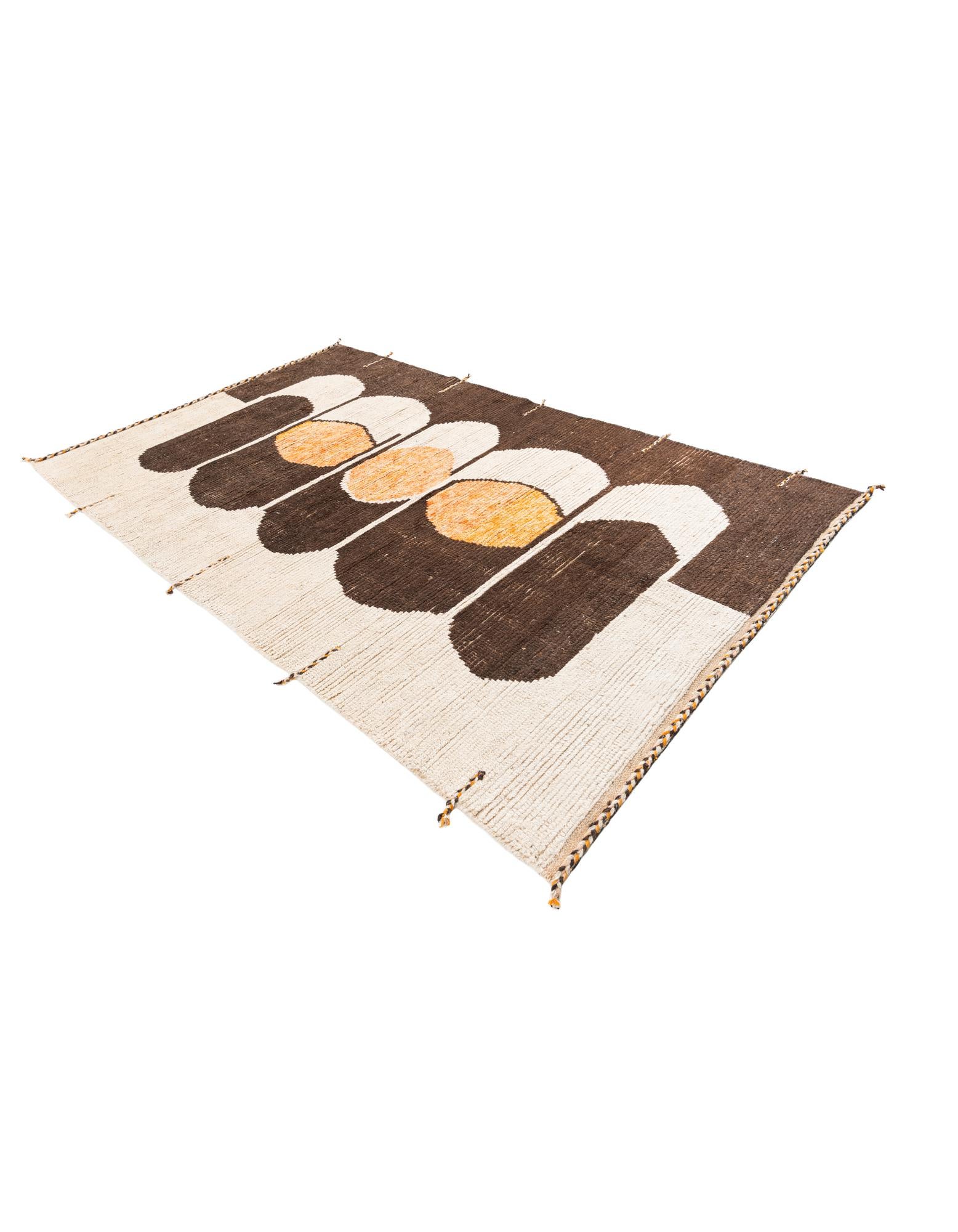 6' x 9' 8 Hand Knotted Moroccan Wool Rug