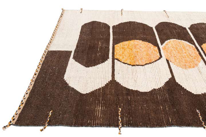 6' x 9' 8 Hand Knotted Moroccan Wool Rug